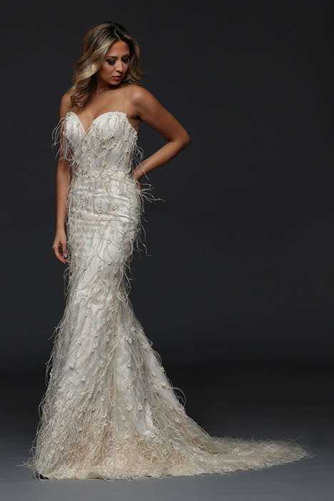 90390 Wedding Dress by Simone Carvalli | The Dressfinder (the United States)