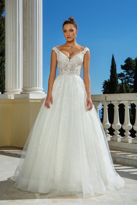  #88117 gown from the 2020 Justin Alexander collection, as seen on dressfinder.ca