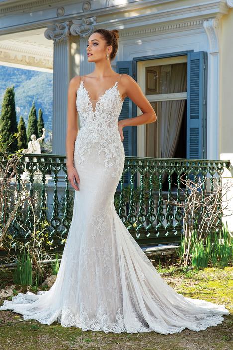  #88124 gown from the 2020 Justin Alexander collection, as seen on dressfinder.ca