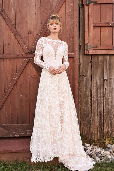 chinese dress ladies Elegance Redefined: Simple Modest Long Sleeves Wedding Dress main image 0