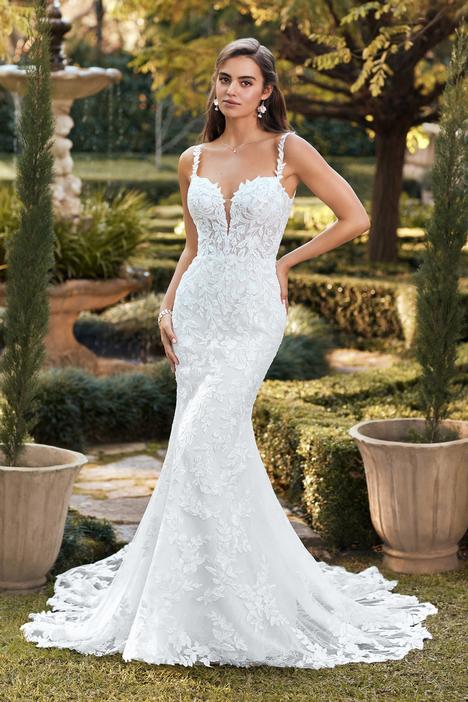 Lara (#Y3106) gown from the 2023 Sophia Tolli collection, as seen on dressfinder.ca