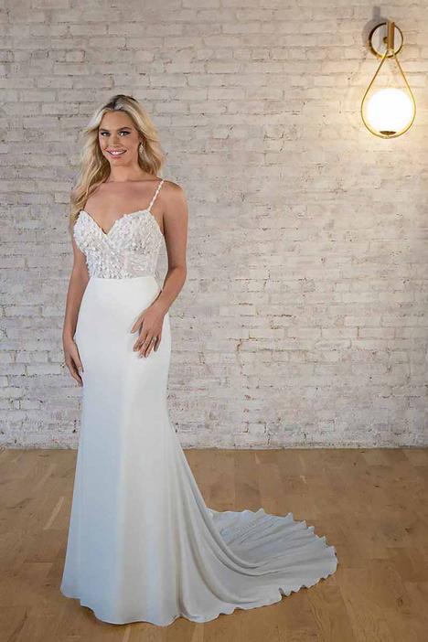  #7642 gown from the 2023 Stella York collection, as seen on dressfinder.ca