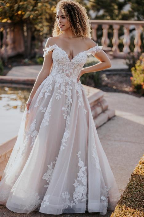  #A1160 gown from the 2023 Allure Bridals collection, as seen on dressfinder.ca