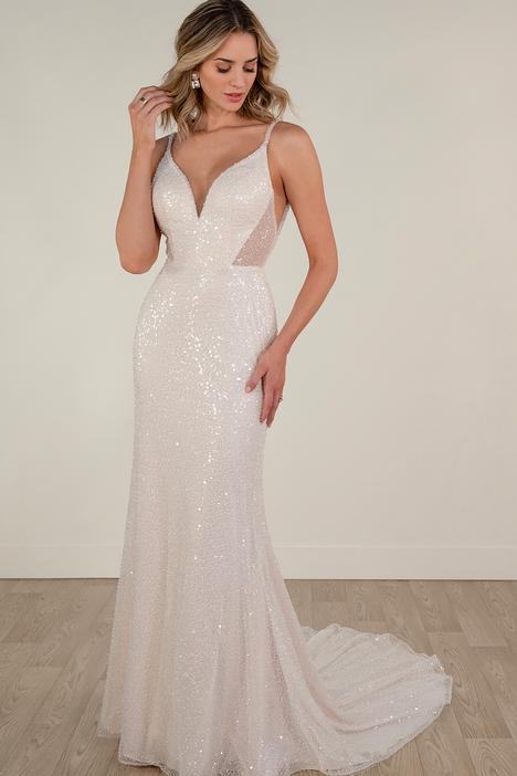  #7945 gown from the 2024 Stella York collection, as seen on dressfinder.ca