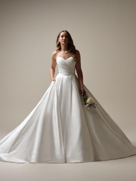 Aubrielle-Marie gown from the 2025 Maggie Sottero collection, as seen on dressfinder.ca