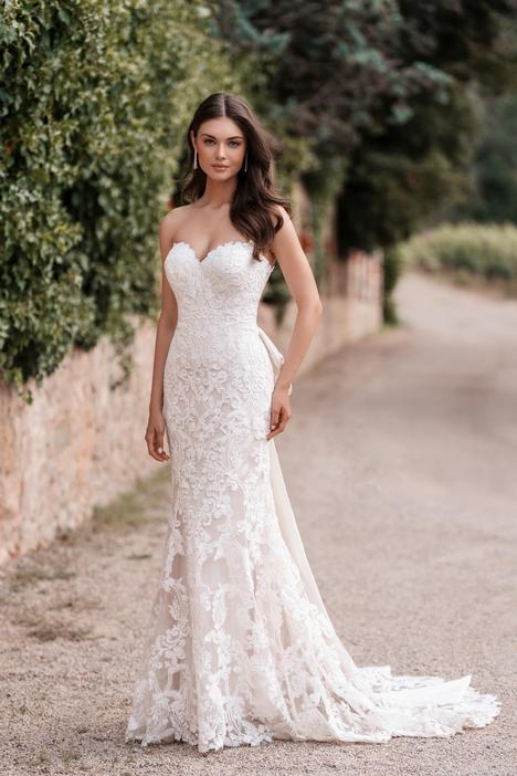 #A1304 gown from the 2025 Allure Bridals collection, as seen on dressfinder.ca