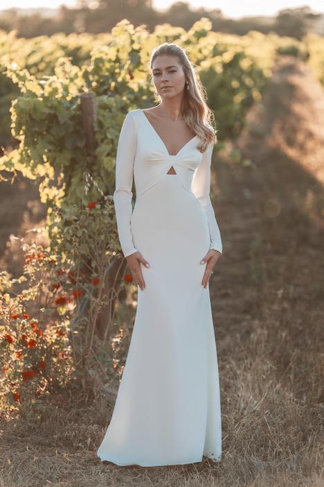  #A1313LS gown from the 2025 Allure Bridals collection, as seen on dressfinder.ca