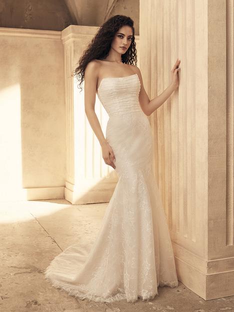  #P5152 gown from the 2025 Paloma Blanca collection, as seen on dressfinder.ca