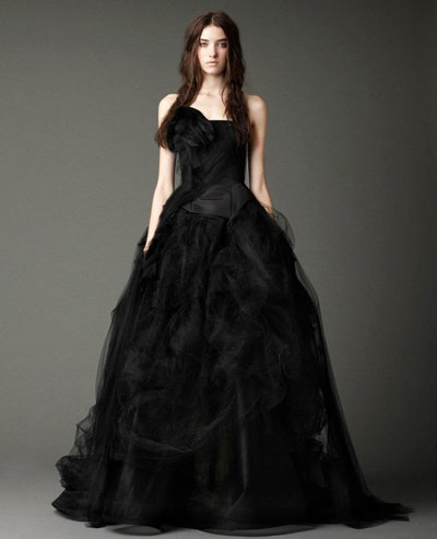 Jocelyn Wedding Dress by Vera Wang | The Dressfinder (the US