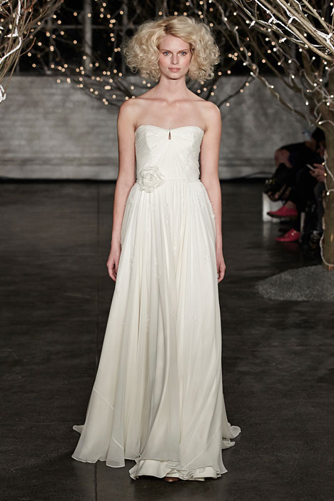 Vivien Wedding Dress by Jenny Packham | The Dressfinder (Canada)