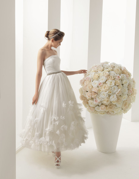 Mariposa Wedding Dress by Rosa Clara The Dressfinder Canada
