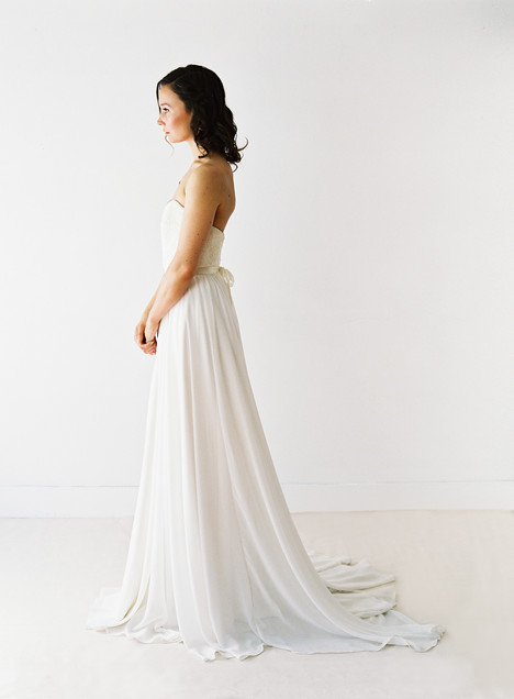 kristy wedding dress
