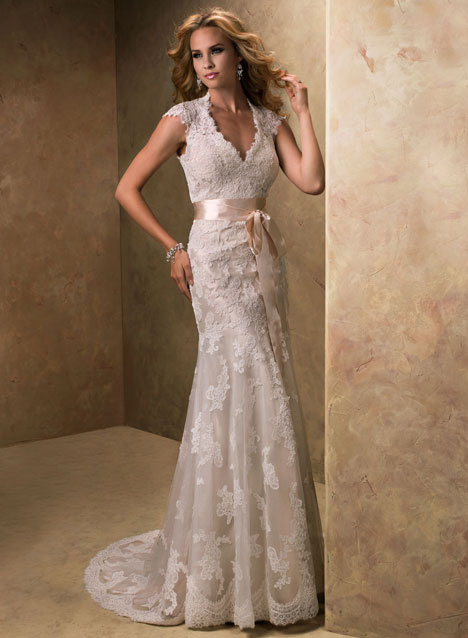 Bronwyn Wedding Dress by Maggie Sottero The Dressfinder the US Canada