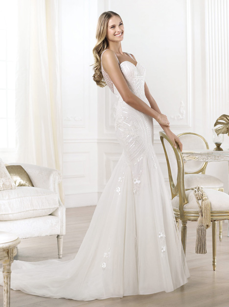 Pronovias La Gara Wedding Dress