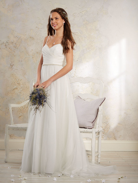 8546 Wedding Dress by Alfred Angelo : Modern Vintage Bridal | The  Dressfinder (the United States)