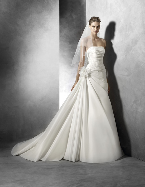 Arcadia Wedding Dress Pronovias