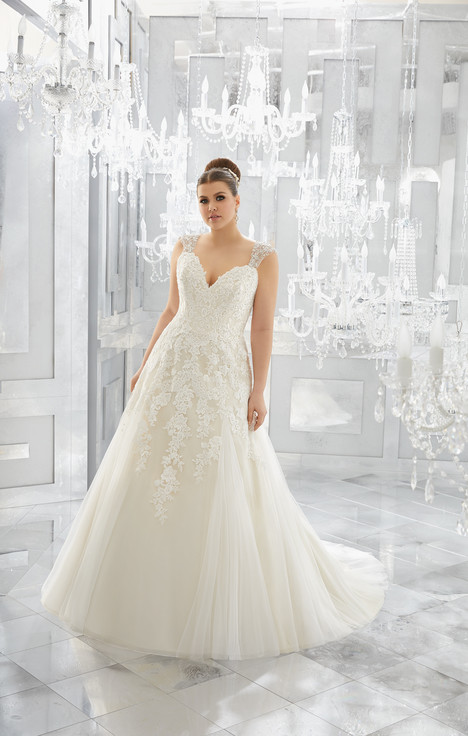  #3222 gown from the 2017 Morilee Julietta collection, as seen on dressfinder.ca