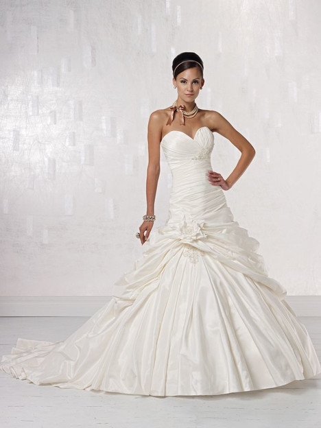 231206 Wedding Dress By Kathy Ireland For Mon Cheri The