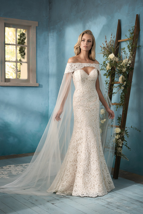Jasmine Trumpet Wedding Dress