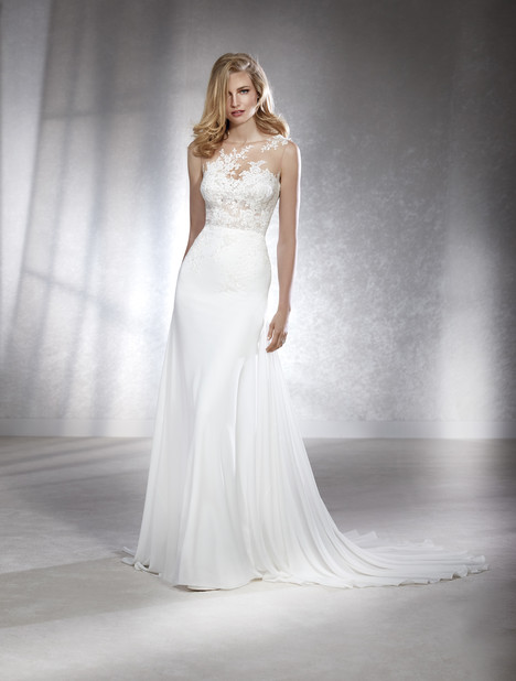 white one pronovias 2018