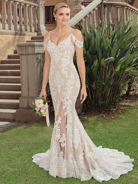 2324 Wedding Dress By Casablanca Bridal The Dressfinder Canada