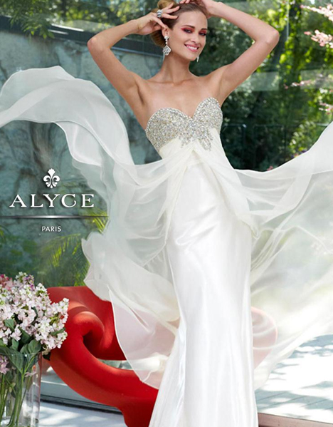 Style 6070 gown from the 2016 Alyce Paris: Semi Formal collection, as seen on dressfinder.ca