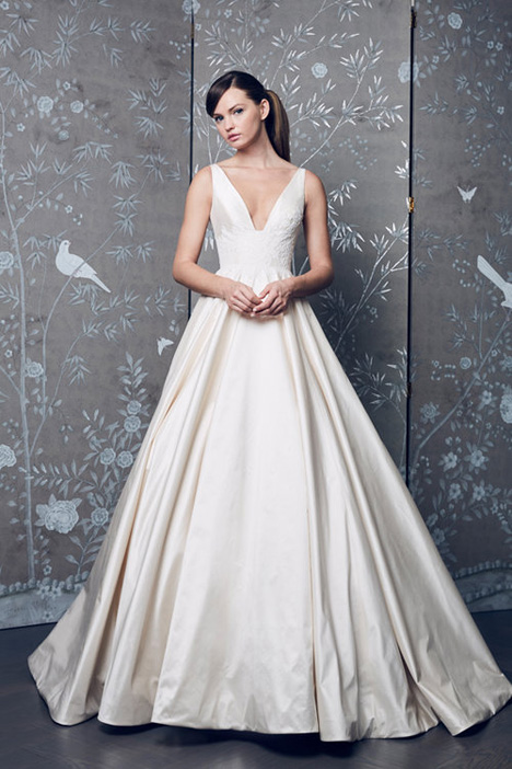 L8154 Wedding Dress by Legends Romona Keveza | The Dressfinder (the United  States)