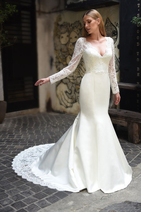 augusta jones wedding dress