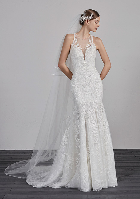 Pronovias Prunelle Wedding Dress