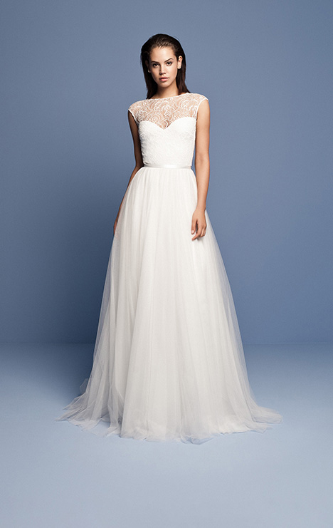 Ocn 417 Wedding Dress By Daalarna The Dressfinder Canada